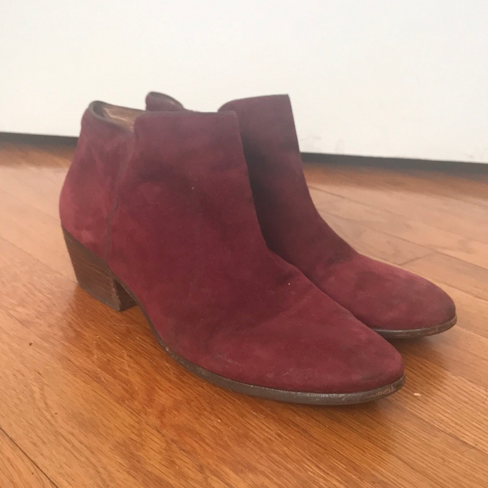 Sam Edelman Suede Petty Booty Maroon